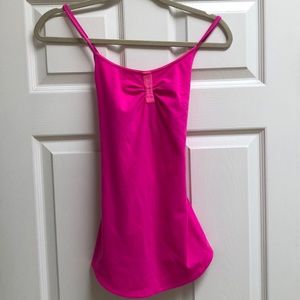 Hot pink lululemon tank size 6